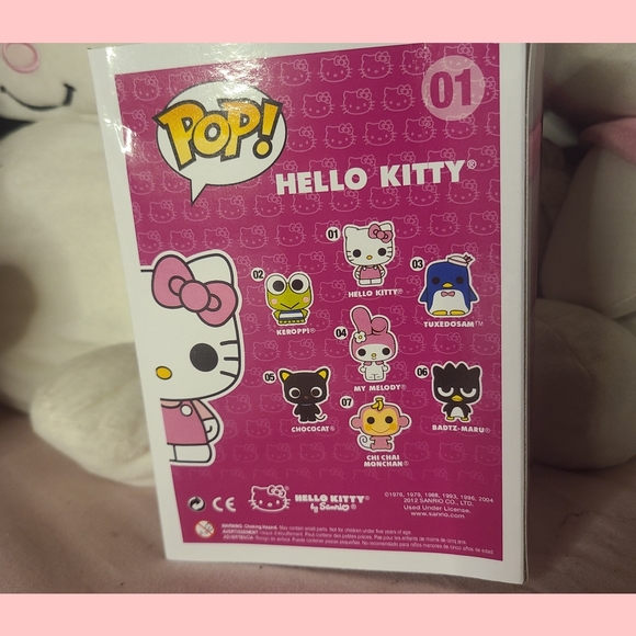 Hello kitty Funko Pop pink outfit - Picture 2 of 2